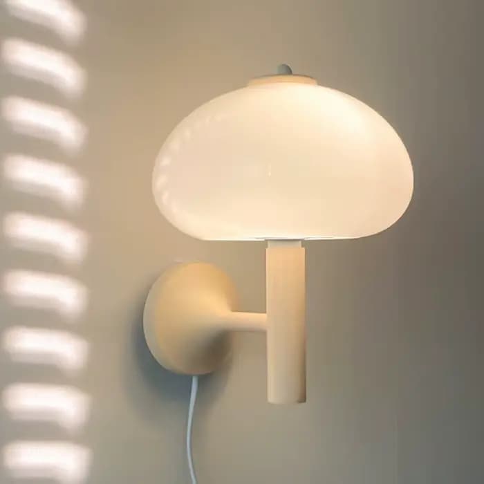 Applique Murale Crémeuse et Lente en Verre, Luminaire Décoratif d'Nik, Idéal pour une Chambre à Couc