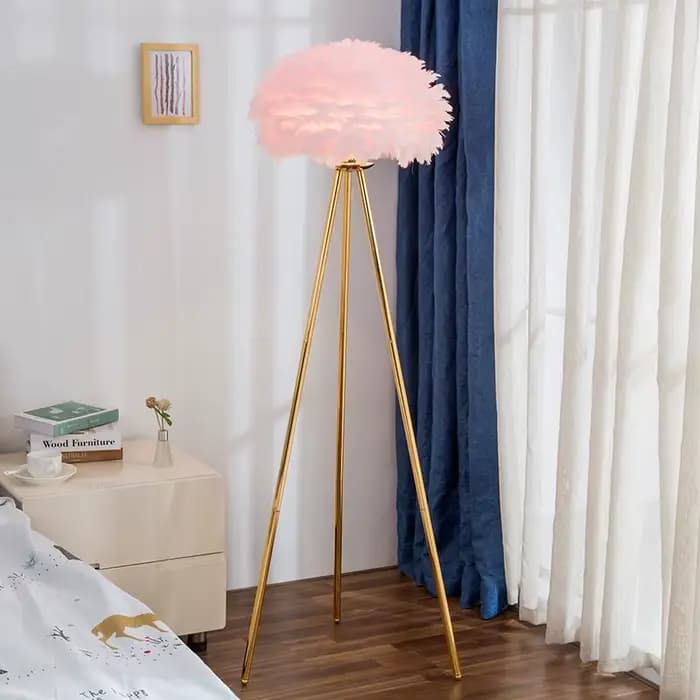 Plume lampadaire salon canapé Simple lumière lampe de luxe nordique créatif Ins fille Net rouge chau