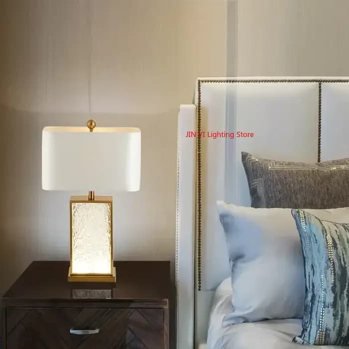 Lampes de Table modernes en tissu de soie, abat-jour pour chambre à coucher, lampe de chevet, lumière ambiante, décoration de bureau moderne et Simple