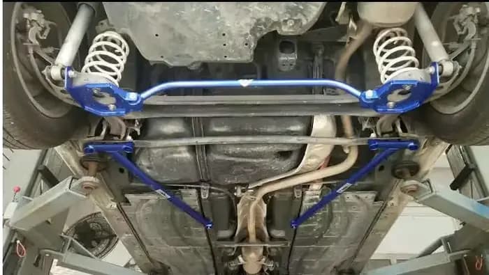 Barre d'Entretoise de Suspension pour Prius 2012-2019, Stabilisateur en Alliage, Tension Précieuse Auxiliaire, Accessoires de Voiture, Nouveau Style