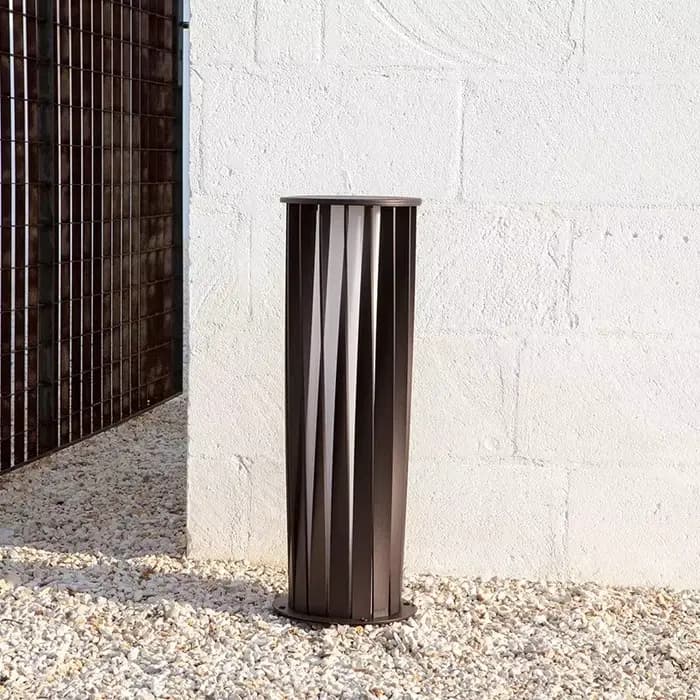 Lampe de paysage de jardin étanche extérieure lampe de pelouse extérieure moderne Simple lampe de pelouse de jardin de Villa de jardin