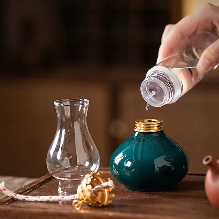 Lampe traditionnelle à huile de beurre en céramique-brûleur d'encens aromatique et veilleuse ambiante pour la décoration Zen de la maison