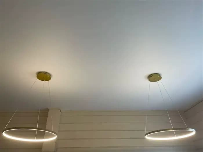 Lampe LED ronde moderne pendentif pour salon Restaurant cuisine noir/blanc LED lustre intérieur maison hôtel décoration lampes