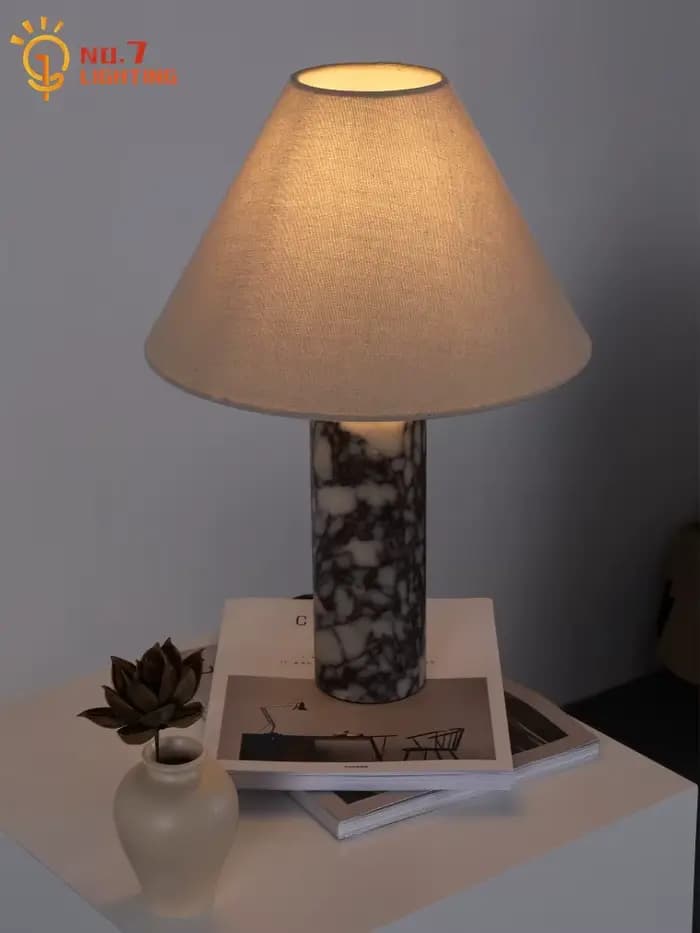 Lampe de table en marbre minimaliste design, LED E14, ambiance luxueuse, lampes de bureau, décoration intérieure, chambre à coucher, chevet, salon, bureau, hôtel