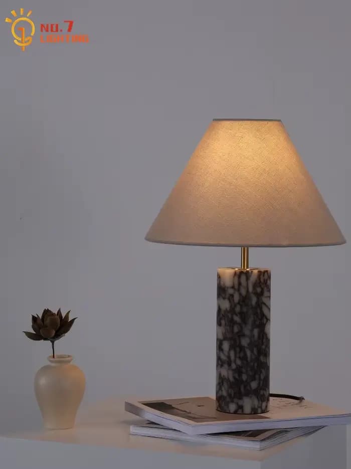 Lampe de table en marbre minimaliste design, LED E14, ambiance luxueuse, lampes de bureau, décoration intérieure, chambre à coucher, chevet, salon, bureau, hôtel