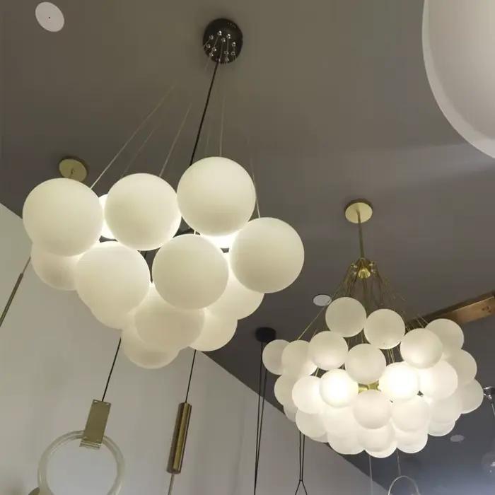 Lustre en verre à bulles, suspension à boule blanche, lampe pour salon, chambre à coucher, décoration d'intérieur