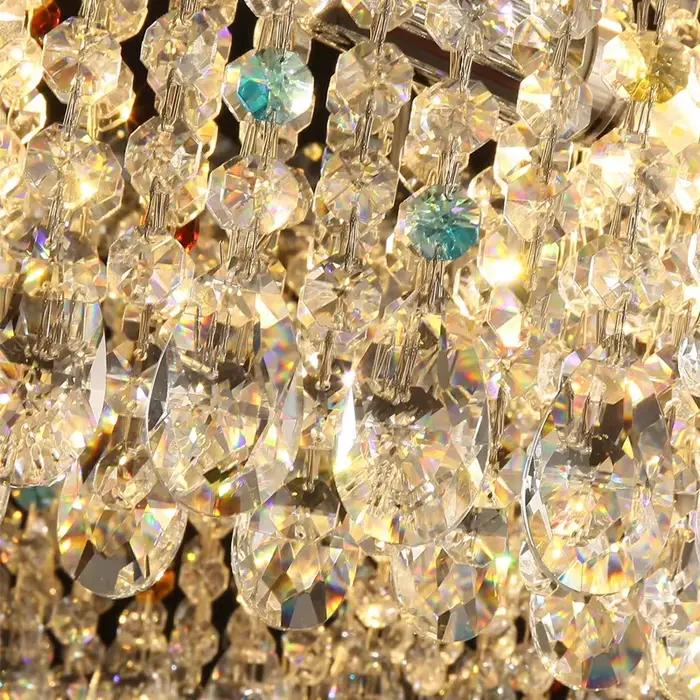 Lustre en cristal de luxe moderne doré pour décoration de salle à manger et îlot de cuisine avec technologie LED et finition chrome poli