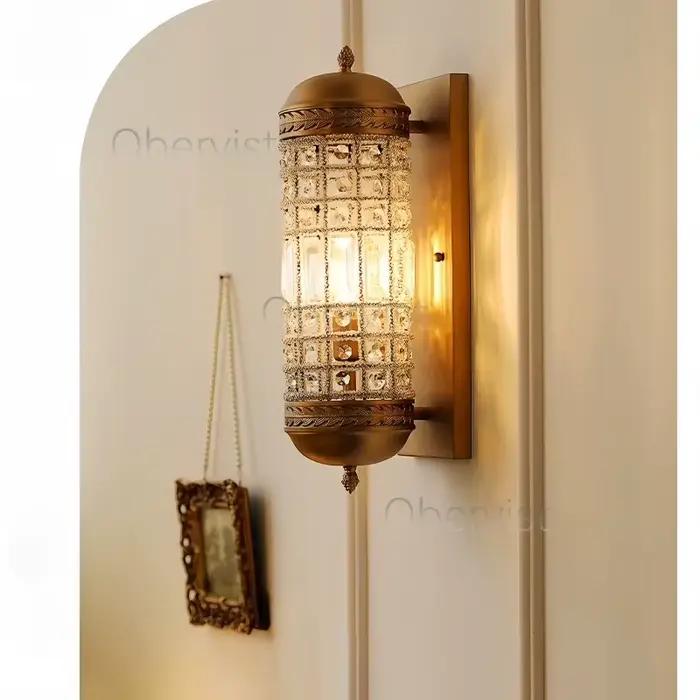 Applique murale vintage en cristal or avec éclairage LED pour salon chambre à coucher hôtel restaurant occasions spéciales élégante moderne