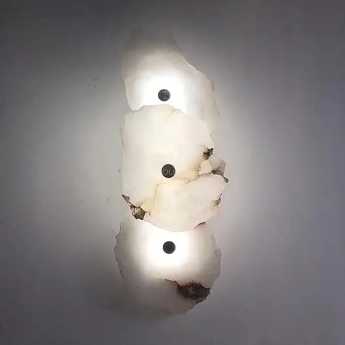 Applique murale en marbre naturel et aluminium design artistique moderne pour éclairage de luxe chambre salon salle à manger