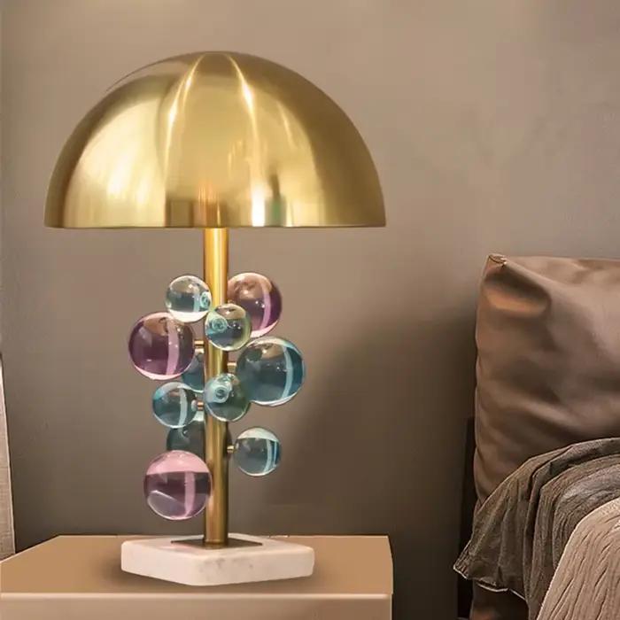 Lampe Nordique Boule de Verre Colorée Lampe Champignon Design Italien Décoration Salon Lumière Lecture Chambre Art Déco LED Verre Métal