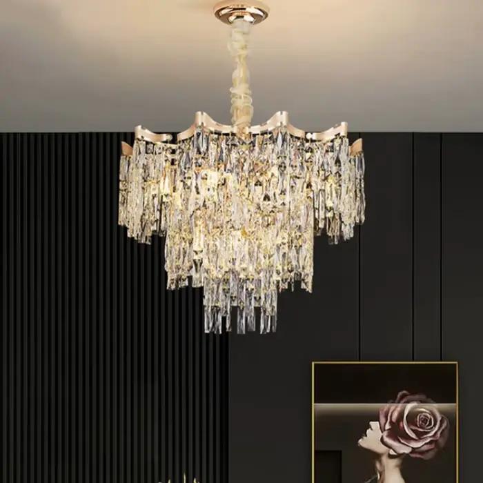 Lustre en cristal de luxe moderniste pour salon, hall et chambre à coucher luminaire minimaliste intelligent élégant à offrir pour femme occasions spéciales