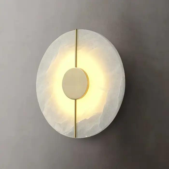 Applique murale ronde moderne en albâtre en marbre naturel pour salon chambre à coucher chevet couloir cuisine décoration d'intérieur lumière LED élégante pour femmes occasions spéciales