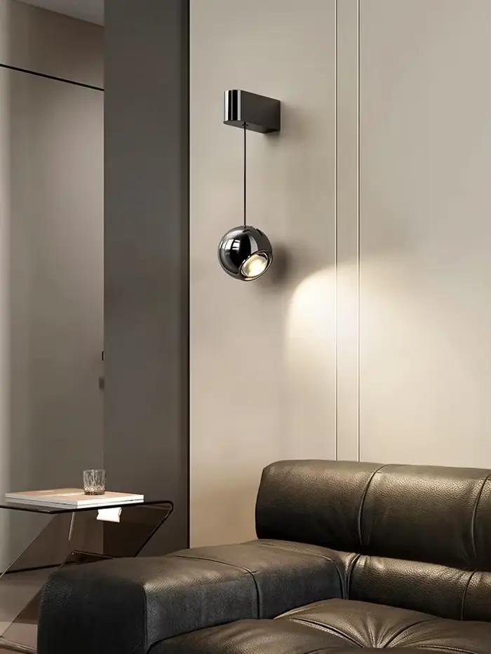 Lampe de chevet murale moderne avec finition en aluminium plaquée pour chambre, salon, et pièces d'étude occasions spéciales