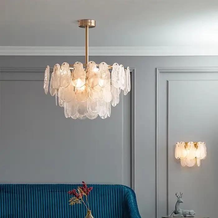 Lustre de luxe rétro français moderne en chrome poli avec verre transparent pour salon chambre à coucher atmosphère romantique