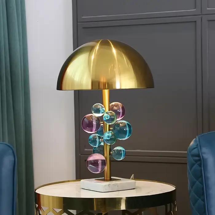 Lampe Nordique Boule de Verre Colorée Lampe Champignon Design Italien Décoration Salon Lumière Lecture Chambre Art Déco LED Verre Métal