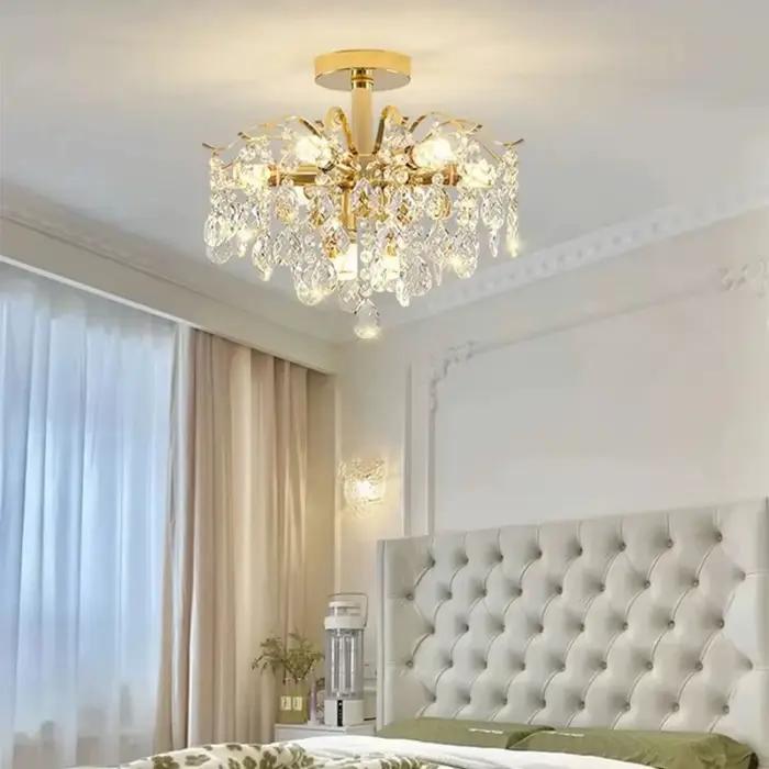Lustre de plafond moderne de luxe à LED en or pour éclairage quotidien de salon, cuisine, chambre à coucher, entrée et étude