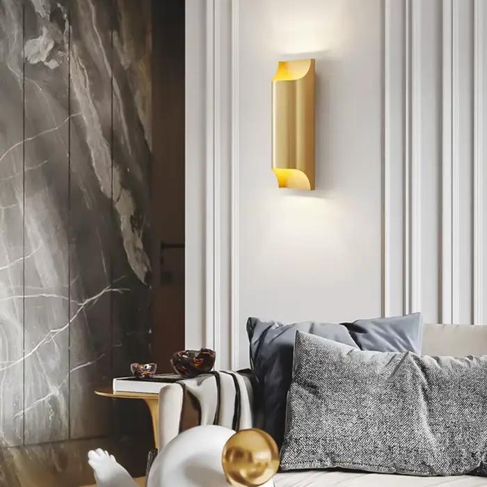 Applique murale LED moderne en laiton style cottage corps doré et noir pour éclairage d'ambiance minimaliste chambre à coucher salle à manger entrée salle de bain occasions spéciales