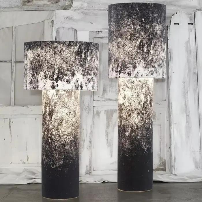 Lampadaire vertical en tube de tissu à LED, lampe de créateur nordique moderne pour éclairer la chambre à coucher et le salon