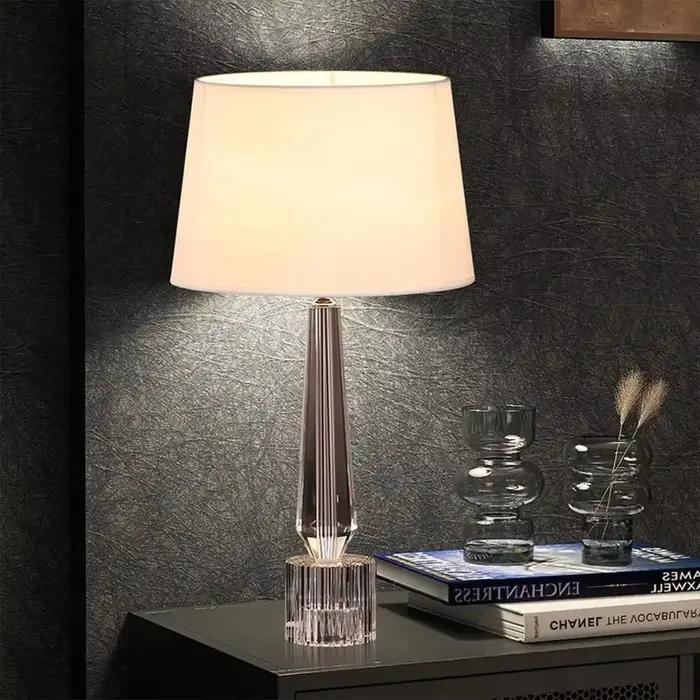 Lampe de sol en cristal art déco abat-jour tissu luxe salon chambre à coucher lampe de chevet nordique à offrir pour les occasions spéciales