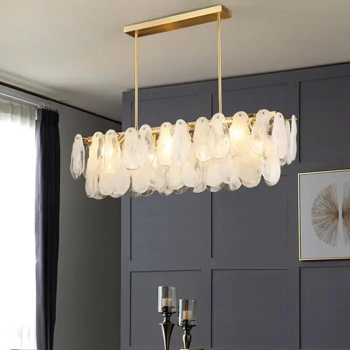 Lustre de luxe rétro français moderne en chrome poli avec verre transparent pour salon chambre à coucher atmosphère romantique