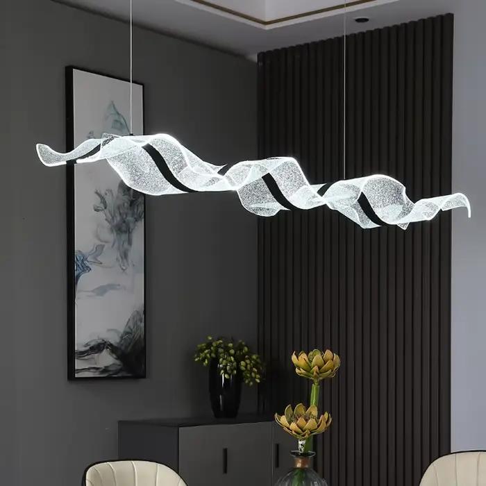 Suspension moderne en acrylique à intensité variable pour éclairer et décorer votre salon, bureau ou chambre d'hôtel