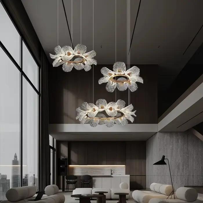 Lustre à fleurs en cristal pour éclairage intérieur et décoration de maison modernes à offrir pour diverses occasions spéciales