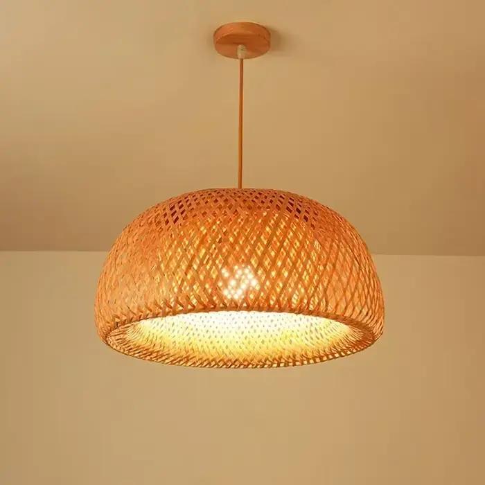 Lanterne en bambou tissée à la main pour salon et chambre luminaire moderne à suspendre en bambou et bois naturel