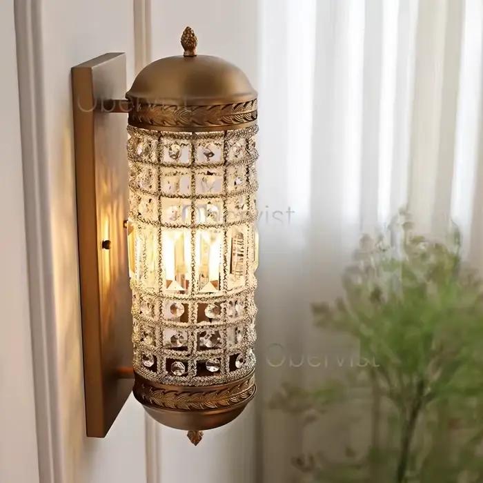 Applique murale vintage en cristal or avec éclairage LED pour salon chambre à coucher hôtel restaurant occasions spéciales élégante moderne