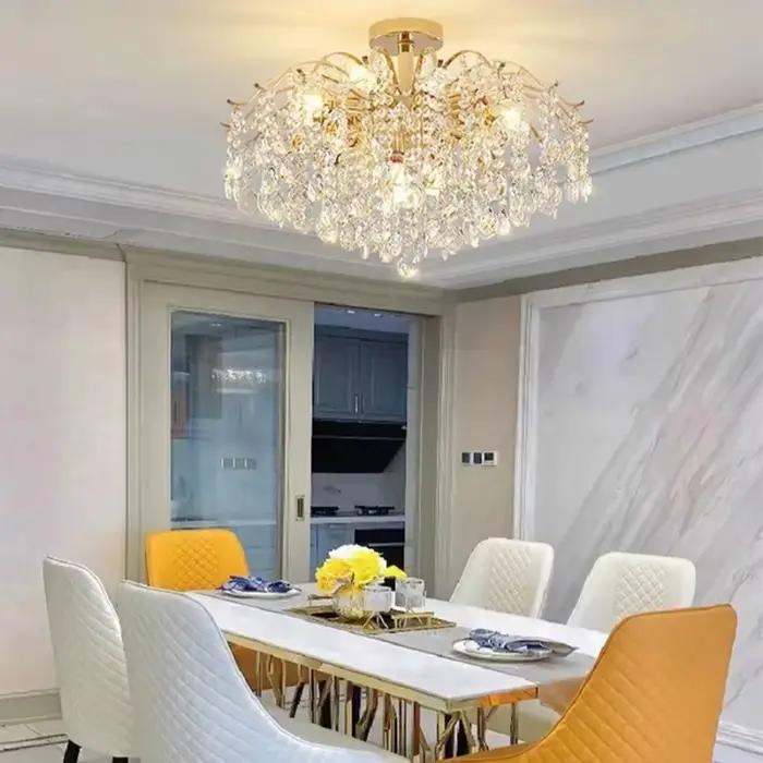 Lustre de plafond moderne de luxe à LED en or pour éclairage quotidien de salon, cuisine, chambre à coucher, entrée et étude